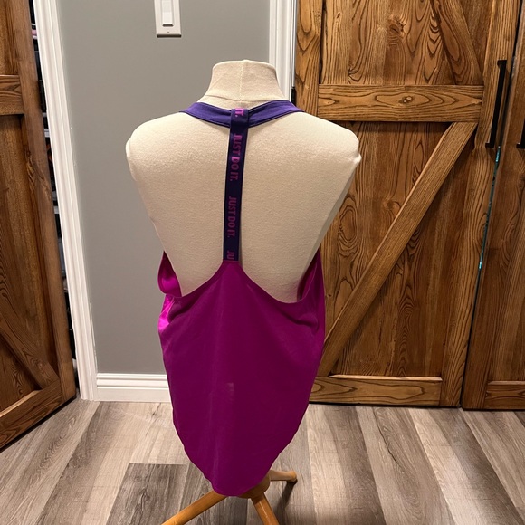 UNDER ARMOUR racerback tank M - Picture 8 of 8